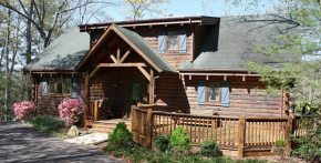 Pet-Friendly Mountain Cabin with Grill and Deck - High Horse